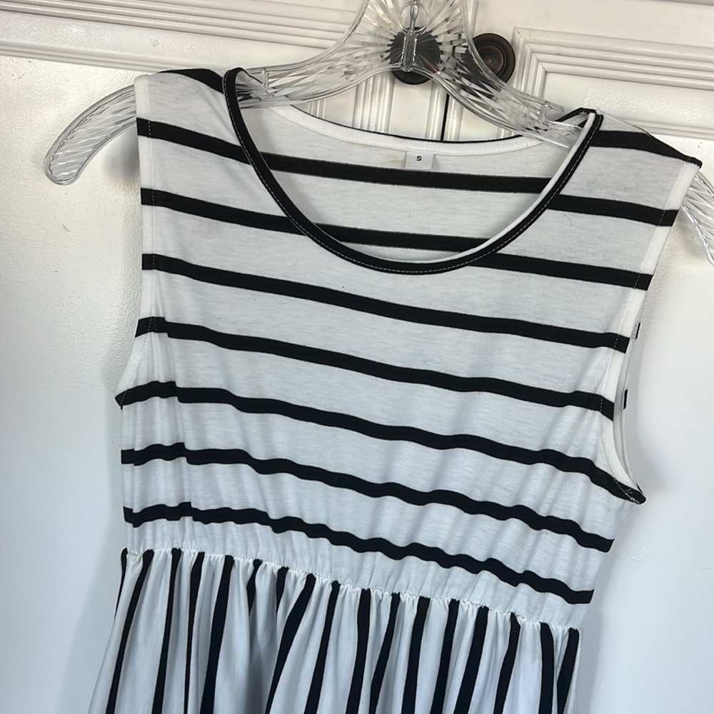 Pinstripe summer dress S